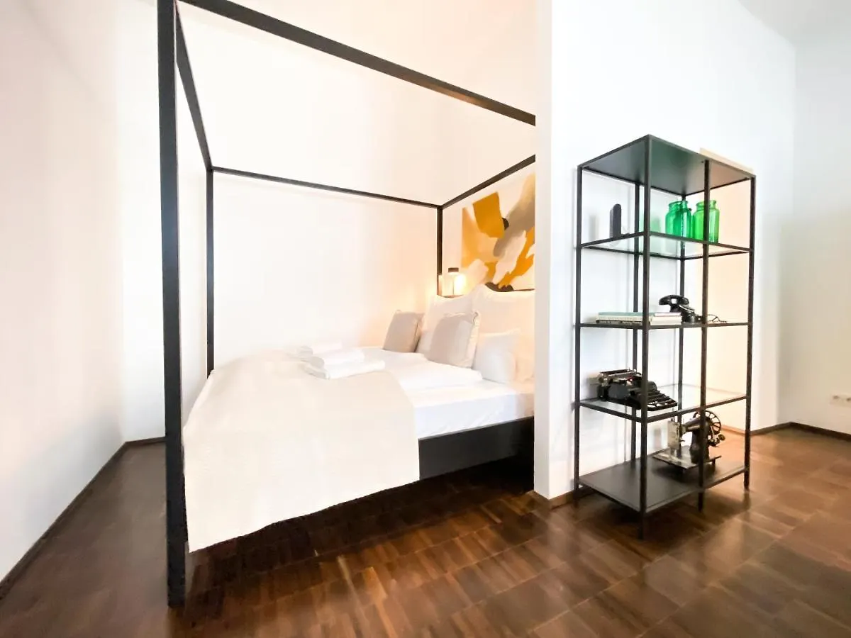 Modernes Loft-Apartment Inkl Tiefgarage Im Zentrum Leipzigs Germany